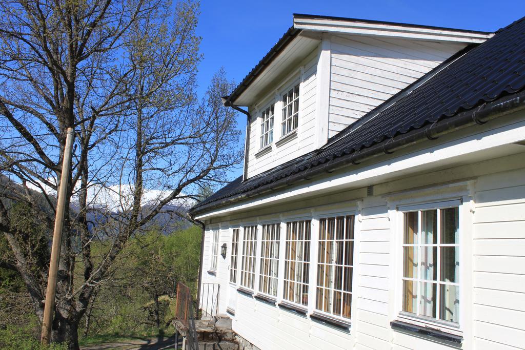 Eidsdal Camping Og Feriehus Eksteriør billede