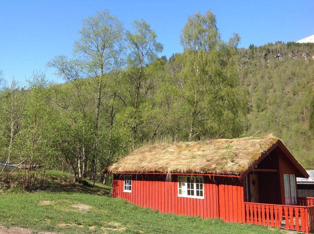 Eidsdal Camping Og Feriehus Eksteriør billede